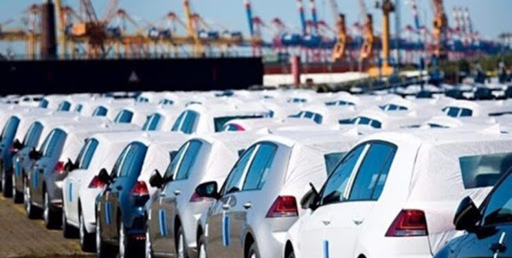 ۱۰۴۰ سواری وارداتی منتظر حکم قضایی/ اغلب خودروهای مانده در گمرک مشمول قانون قاچاق هستند