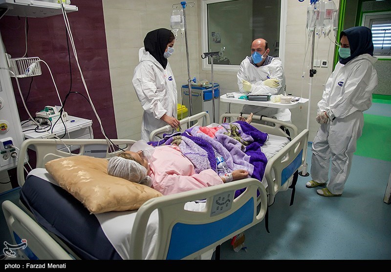 آخرین اخبار کرونا در ایران| برخی مناطق هنوز در میانه پیک چهارم هستند/ خدمات خانگی و سودجویان سلامت/ ساعتی ۱۹ مورد فوت /رکورد شکنی در استان‌ها