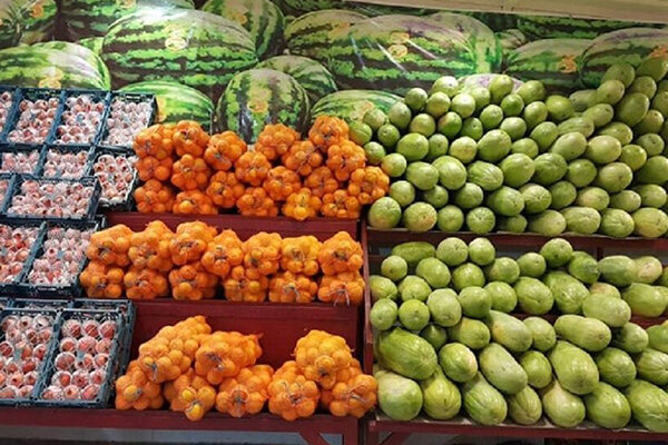 قیمت بیشتر میوه‌های میادین تره بار کاهش یافت