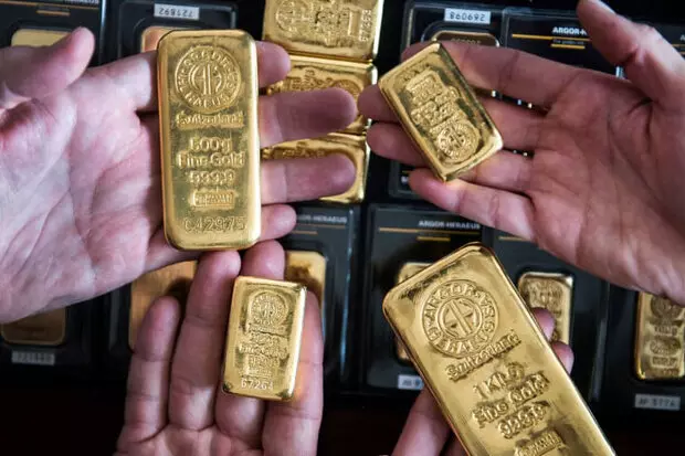 قیمت جهانی طلا افت کرد/ هر اونس ۱۸۱۲ دلار