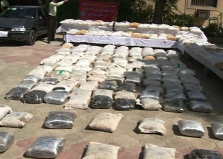 کشف یک تن و ۳۰۰ کیلو مواد افیونی در”سیستان و بلوچستان”