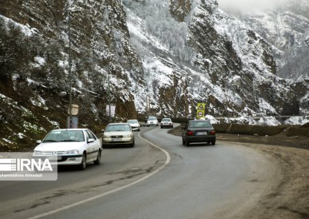 بارش برف و باران در برخی از جاده‌ها/محورهای شمالی فاقد هرگونه مداخلات جوی است