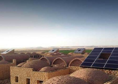 خانوار‌های مناطق محروم از انرژی خورشیدی درآمد کسب می‌کنند