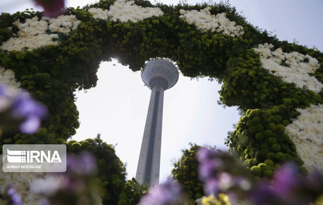 بازدید رایگان بانوان از برج میلاد به مناسبت روز زن