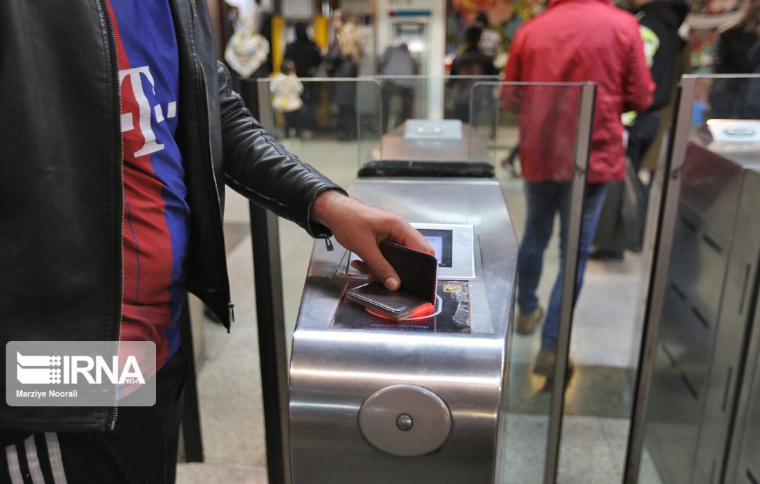 ماجرای کمبود کارت بلیتهای اعتباری در پایتخت چیست؟