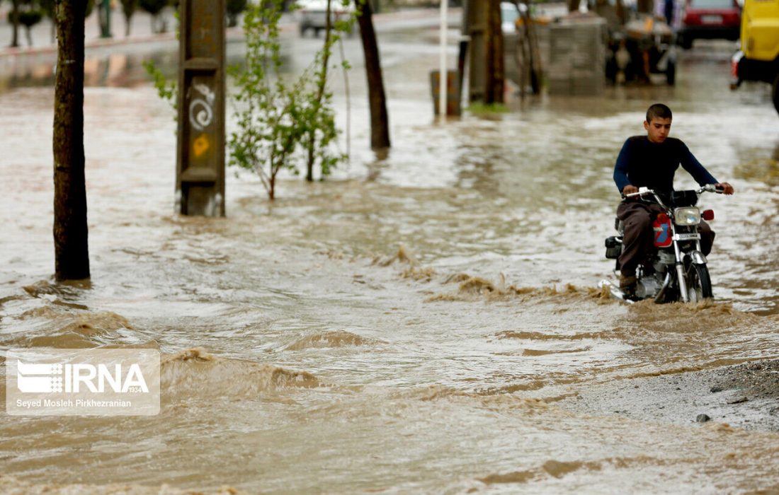 هشدار قرمز درباره بارندگی بسیار شدید از روز چهارشنبه در ۷ استان