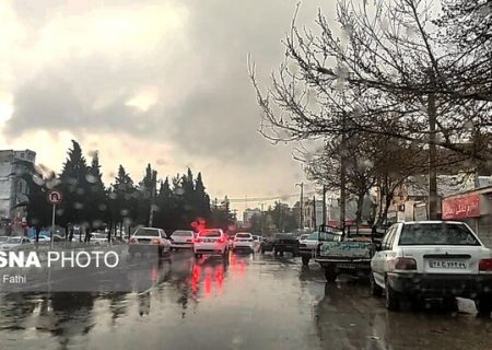 رگبار و کاهش دما در تهران/ خطر سیلابی شدن مسیل‌ها/ هشدار درباره تردد در جاده امام‌زاده داود