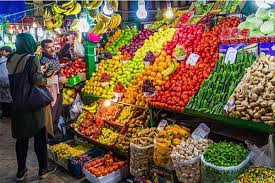 رئیس اتحادیه فروشندگان میوه و سبزی عنوان کرد برای تامین میوه‌های شب یلدا مشکلی نداریم