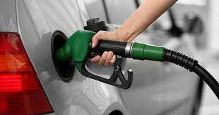 تعمیم طرح‌‌‌ «توزیع بنزین با کد ملی‌‌» نیازمند بازار ایرانی انرژی‌
