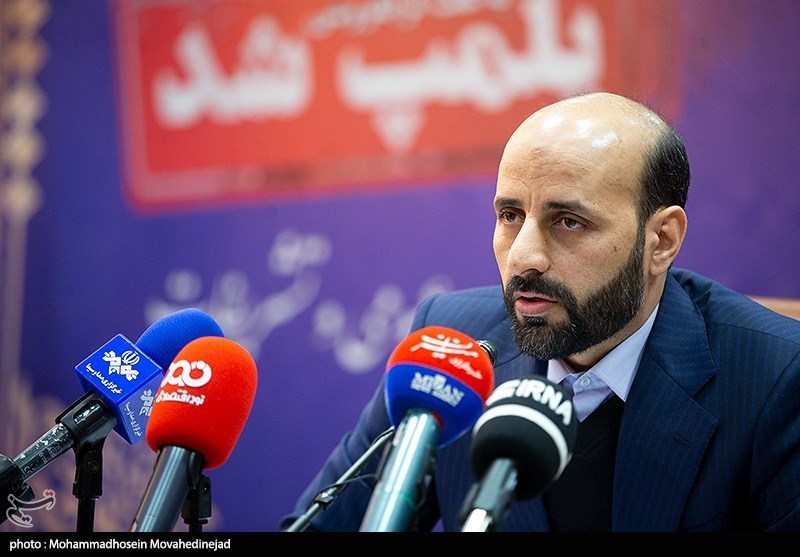 سپردن قیمتها به بازار در شرایط جنگ اقتصادی صحیح نیست