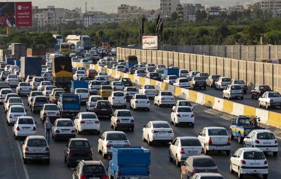 ترافیک سنگین و نیمه سنگین در محورهای منتهی به تهران