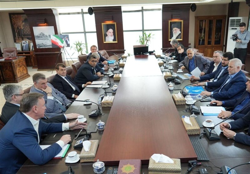 بررسی ساخت خطآهن رشت- آستارا