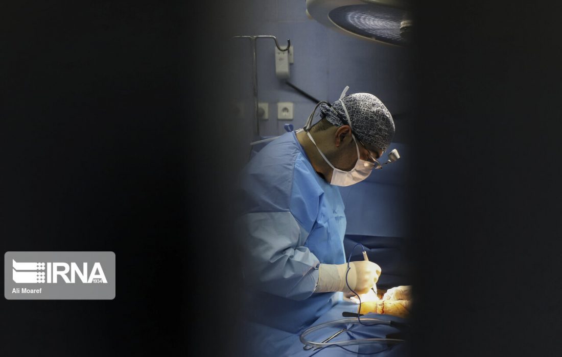 ۳۰ هزار پزشک عمومی طبابت نمیکنند/به فکر تربیت پزشک متخصص باشیم