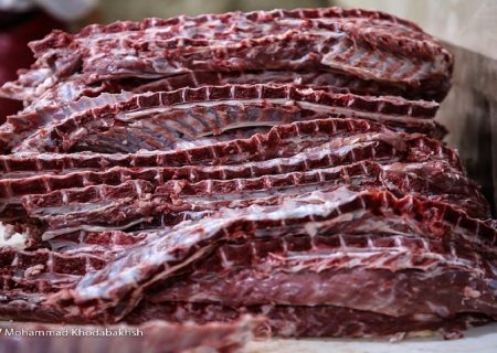 توقف واردات منجر به نوسان قیمت گوشت در بازار شد