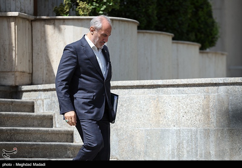 زمزمه حذف ارز ۲۸۵۰۰ در بودجه ۱۴۰۵؛ آیا تجربه تلخ حذف ارز ۴۲۰۰ تومانی تکرار میشود؟