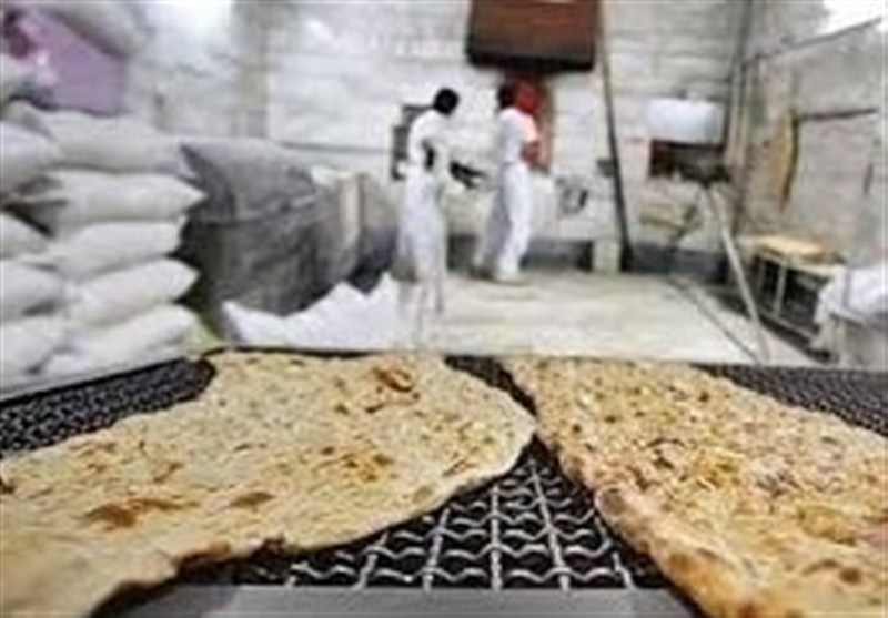 چشم پوشی نانواهای متخلف از آرد دولتی به دلیل جریمه‌های پی‌در‌پی