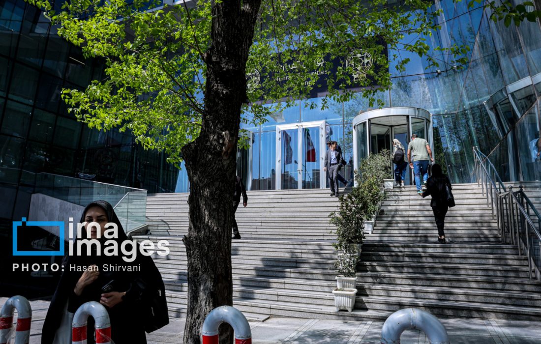 جزئیات صدور کد معاملات بورسی برای خارجیها در ایران اعلام شد