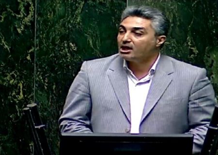 کمیسیون اقتصادی: بانک مرکزی سیاست‌های ارزی خود را اصلاح کند