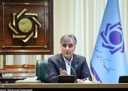فرزین: سهامداران پنهان بانک‌ها باید شفاف شوند / هر سهامدار مسئول عملکرد بانک خود است