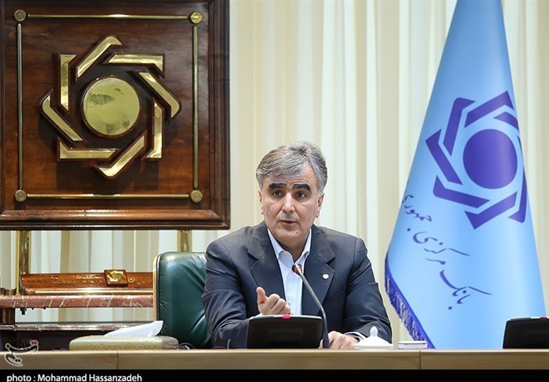 فرزین: سهامداران پنهان بانکها باید شفاف شوند / هر سهامدار مسئول عملکرد بانک خود است