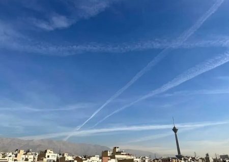 ماجرای ابرهای خطی در آسمان تهران چیست؟