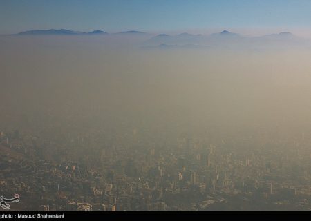 ادامه وضعیت قرمز هوای تهران برای پنجمین روز/ ۳ منطقه پایتخت بنفش شد