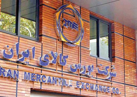 تحویل نخستین خودرو با مکانیسم گواهی سپرده در بورس کالا/ مردم می توانند تدریجی خودرو بخرند