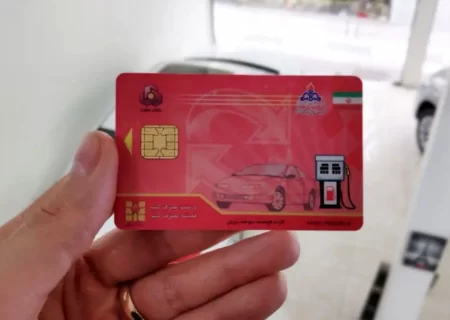 سوخت‌گیری بدون کارت سوخت در چند پمپ بنزین