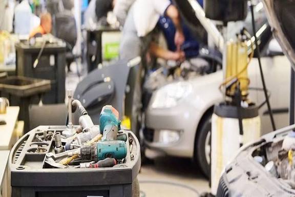 تخلف در ارائه خدمات پس از فروش باتری خودرو