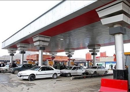 بنزین آزاد جایگاه‌ها از فردا ۵۰۰۰ تومان می‌شود/سهیمه‌ بنزین ۱۵۰۰ و ۳۰۰۰ تومانی بدون تغییر