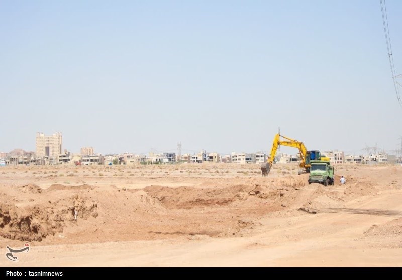 دولت عملکرد مناسبی در زمینه عرضه زمین به مردم نداشته است