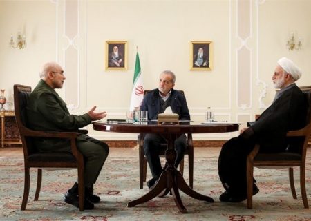 درخواست فوری وزارت اقتصاد از سران قوا برای تعویق فراخوان یکجای ۱۲٫۵میلیون مؤدی