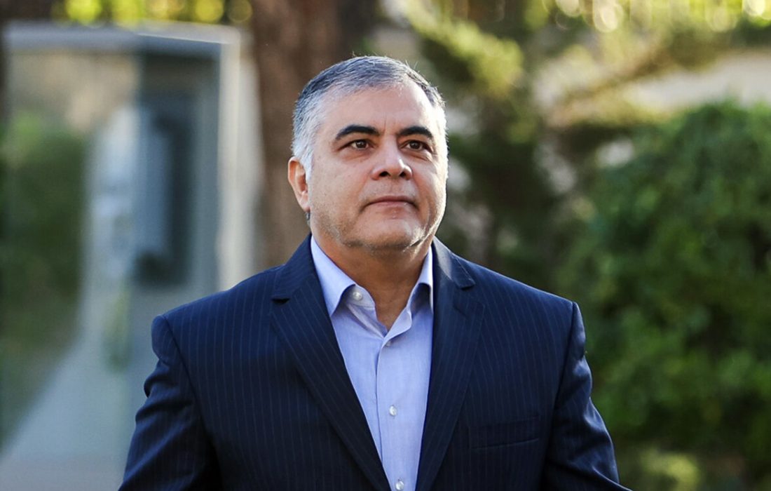 وزیر نفت: صدور کارت سوخت ادامه دارد