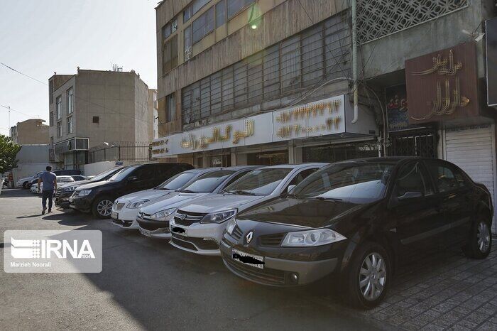 قیمت خودروهای داخلی در بازار افزایشی شد