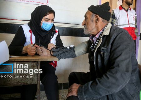 ضرورت تغییر نگرش نظام سلامت با تکیه بر خودمراقبتی /مشارکت مردم رمز موفقیت