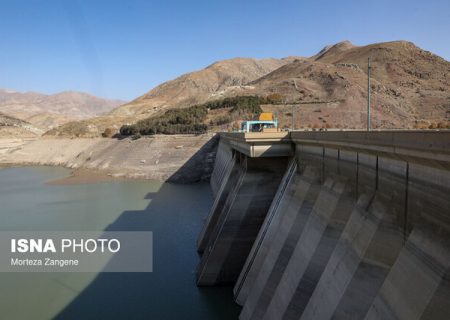 ذخیره آب سدهای تهران نصف شد/ کاهش ۹۶ درصدی بارندگی